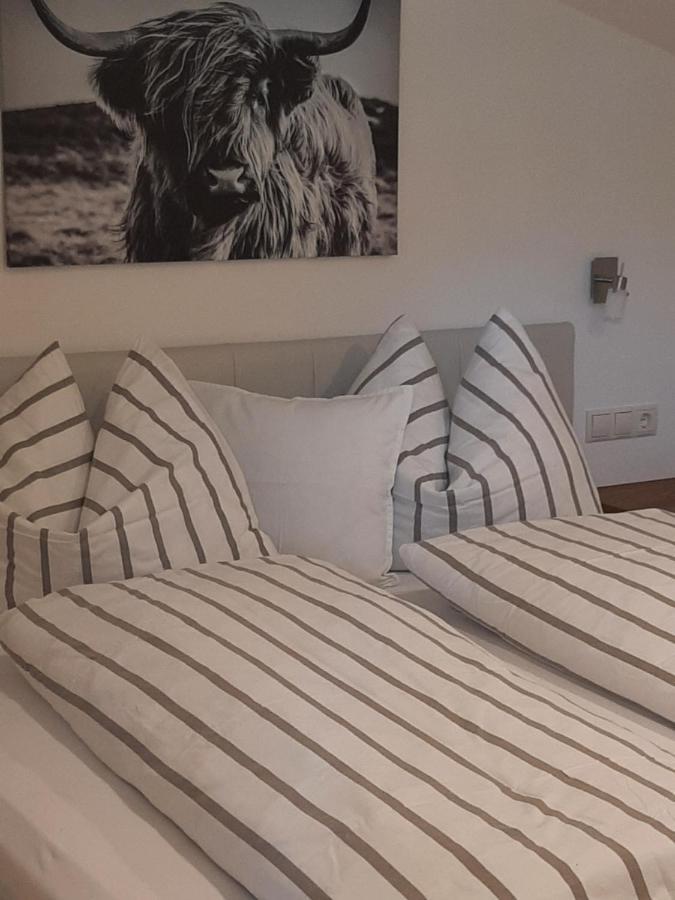 Appartement Ебен им Понгау Екстериор снимка
