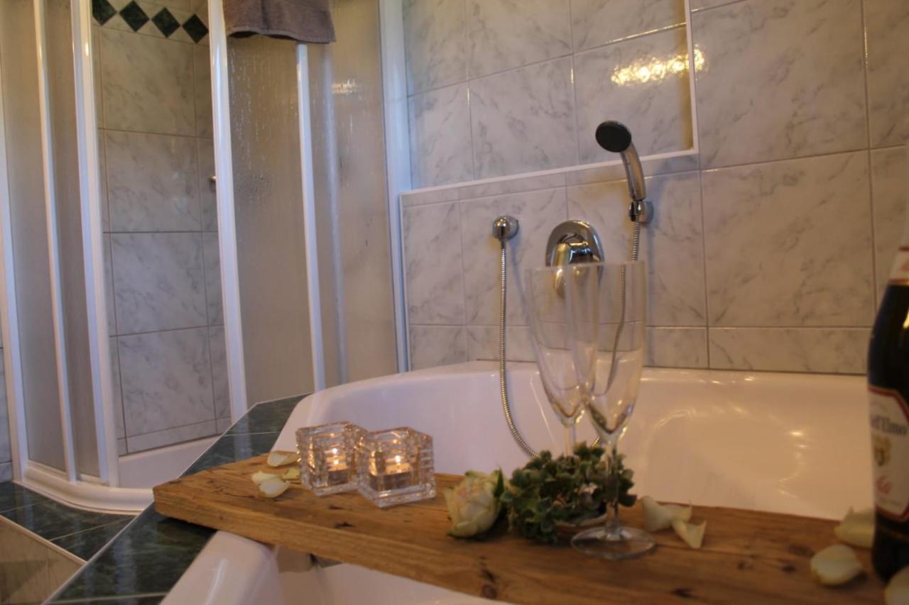 Appartement Ебен им Понгау Екстериор снимка